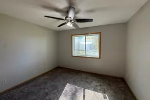 201 SW Thompson St, Verndale, MN 56481 - Photo 20