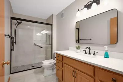 18716 Kalmar Court, Lakeville, MN 55044 - Photo 26
