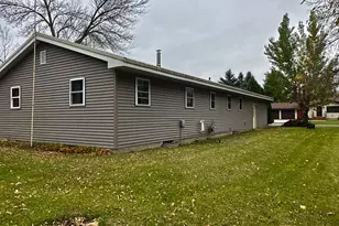 111 Muyres Ave, Carlos, MN 56319 - Photo 4