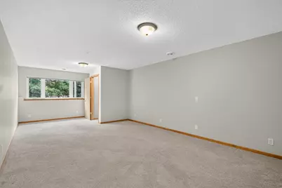 4820 Underwood Lane N #E, Plymouth, MN 55442 - Photo 22