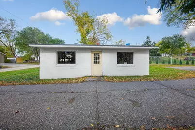 200 Park Avenue NE, Elysian, MN 56028 - Photo 4
