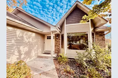9038 Loch Lomond Boulevard, Brooklyn Park, MN 55443 - Photo 12