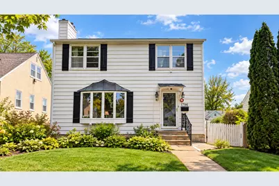 1796 Hawthorne Avenue E, Saint Paul, MN 55119 - Photo 1