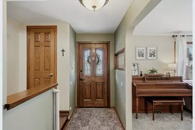 10633 Xavis Street NW, Coon Rapids, MN 55433 - Photo 8