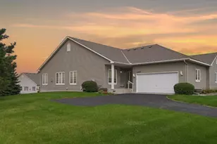 20657 Eastview Ave, Farmington, MN 55024 - Photo 1