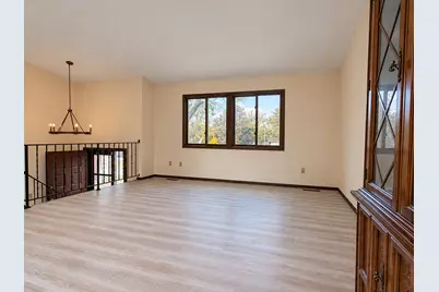 8223 Brunswick Circle N, Brooklyn Park, MN 55443 - Photo 6