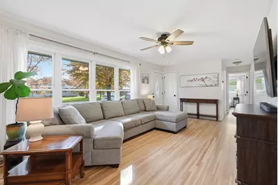 10525 Rhode Island Avenue N, Brooklyn Park, MN 55445 - Photo 4