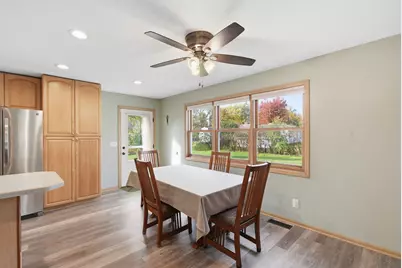 10525 Rhode Island Avenue N, Brooklyn Park, MN 55445 - Photo 10