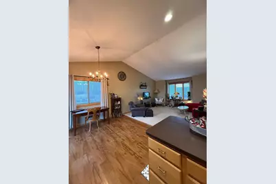 1005 12th Street SE, Waseca, MN 56093 - Photo 8