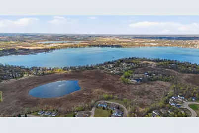 215 Shorewood Drive, Detroit Lakes, MN 56501 - Photo 2