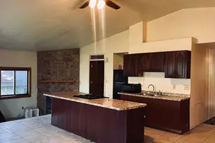 1190 Pacific St, Saint Paul, MN 55106 - Photo 4
