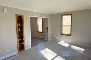 9 E 3rd St, Morris, MN 56267 - Photo 4