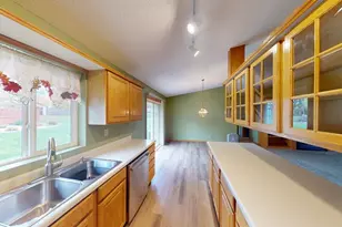 699 Osage Street E, Osakis, MN 56360 - Photo 8
