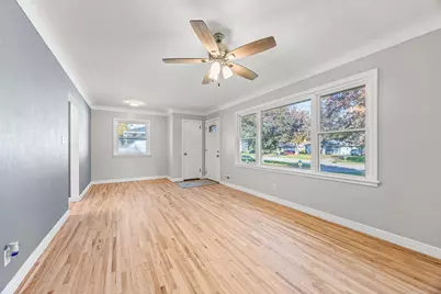2735 Chippewa Avenue, North Saint Paul, MN 55109 - Photo 14