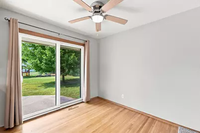 9324 10th Avenue S, Bloomington, MN 55420 - Photo 6