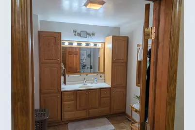 55926 State Highway 19, Winthrop, MN 55396 - Photo 16