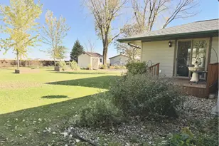 55926 State Hwy 19, Winthrop, MN 55396 - Photo 36