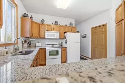8945 Olive Lane N, Maple Grove, MN 55311 - Photo 12