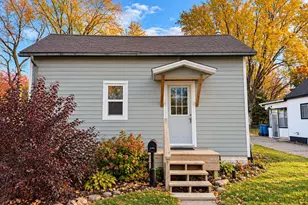 135 Chamberlain St, Rice Lake, WI 54868 - Photo 1