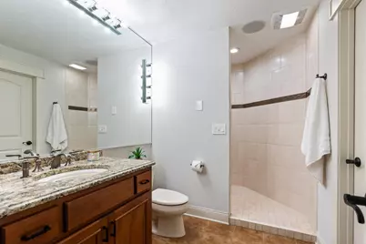 18600 Ridgewood Road, Minnetonka, MN 55391 - Photo 56