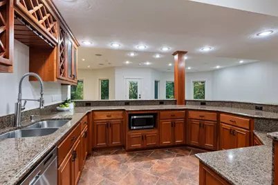 18600 Ridgewood Road, Minnetonka, MN 55391 - Photo 52