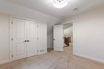 18600 Ridgewood Road, Minnetonka, MN 55391 - Photo 44