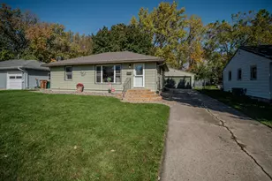 412 Oregon St, Albert Lea, MN 56007 - Photo 1