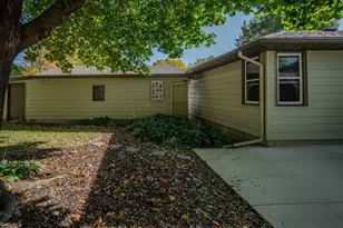 412 Oregon St, Albert Lea, MN 56007 - Photo 20