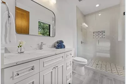 1915 Oakland Road, Minnetonka, MN 55305 - Photo 50