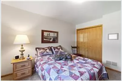 7590 Newbury Road, Woodbury, MN 55125 - Photo 18