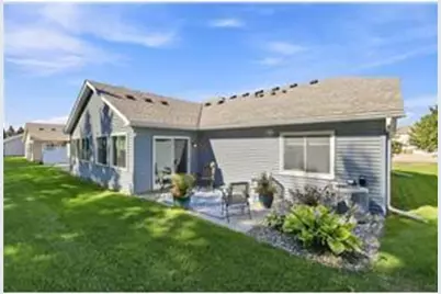 7590 Newbury Road, Woodbury, MN 55125 - Photo 24