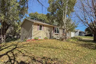 1001 19th Ave SE, Willmar, MN 56201 - Photo 36