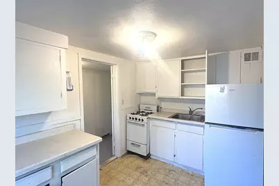 415 W Adolphus Avenue, Fergus Falls, MN 56537 - Photo 6