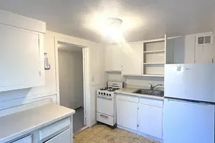 415 W Adolphus Ave, Fergus Falls, MN 56537 - Photo 6