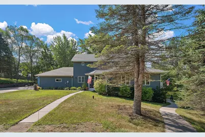 13145 4th Street N, Stillwater, MN 55082 - Photo 2