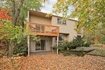 1880 Black Oaks Lane N, Plymouth, MN 55447 - Photo 26