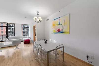 215 10th Ave S #405, Minneapolis, MN 55415 - Photo 2