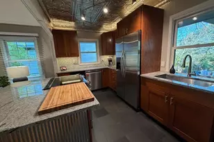 1906 E 6th St, Duluth, MN 55812 - Photo 14