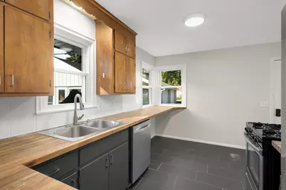 5431 Louisiana Avenue N, Crystal, MN 55428 - Photo 14