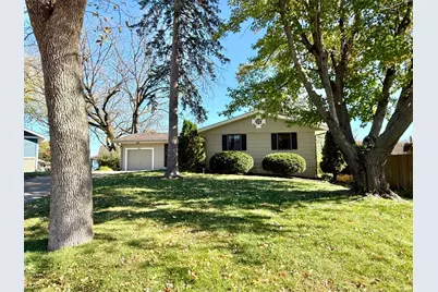 1211 Archibald Court, Northfield, MN 55057 - Photo 2