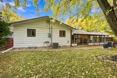 1911 18th Street S, Moorhead, MN 56560 - Photo 24