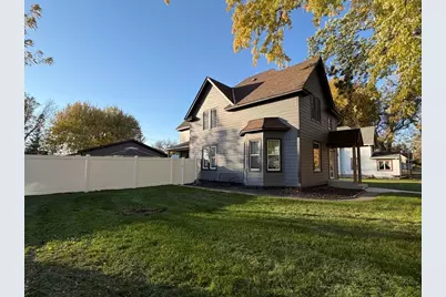 104, 106 S Park Street, Hendricks, MN 56136 - Photo 4