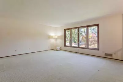 4649 Hillsboro Avenue N, New Hope, MN 55428 - Photo 24