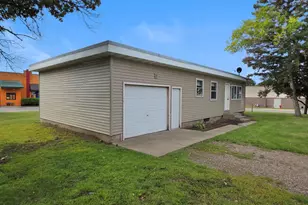 1200 3rd Ave NE, Little Falls, MN 56345 - Photo 2