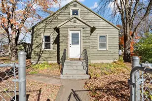 21 1st St SE, Crosby, MN 56441 - Photo 1