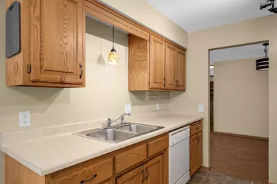 4361 Buckingham Court #1207, Vadnais Heights, MN 55127 - Photo 12