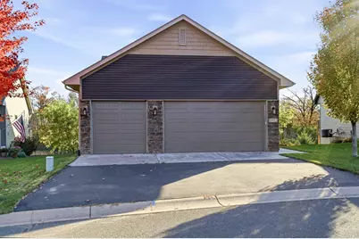 8917 Parkview Circle, Chisago City, MN 55013 - Photo 2