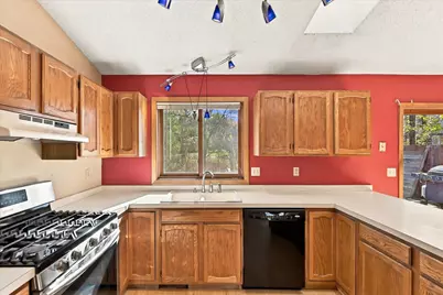 6701 13th St Circle N, Oakdale, MN 55128 - Photo 2
