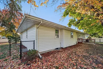 318 S Meridian Street, Belle Plaine, MN 56011 - Photo 32