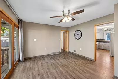 318 S Meridian Street, Belle Plaine, MN 56011 - Photo 12